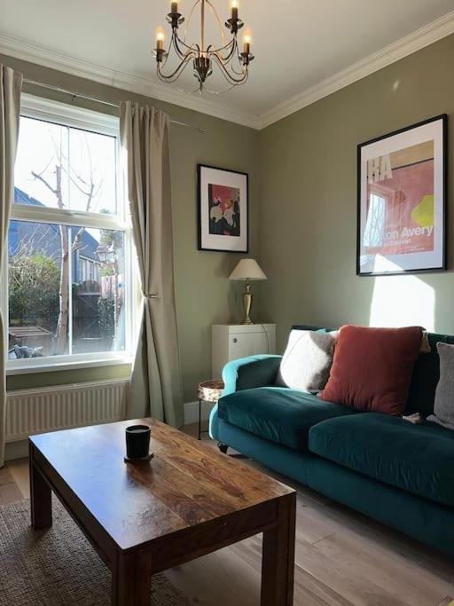 Vila Townhouse In Belfast, Newtownabbey. Exteriér fotografie